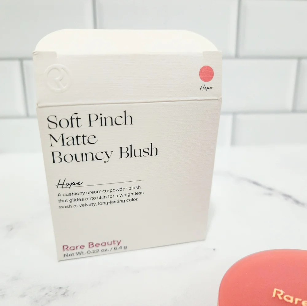 Rare Beauty Soft Pinch Matte Bouncy Blush - Hope